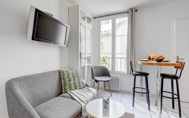 Cozy Studio by the Eiffel Tower - For 2 - photo 5