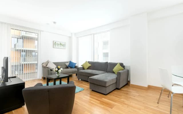 Luxury Apartment London Sleeps 4 - photo 2