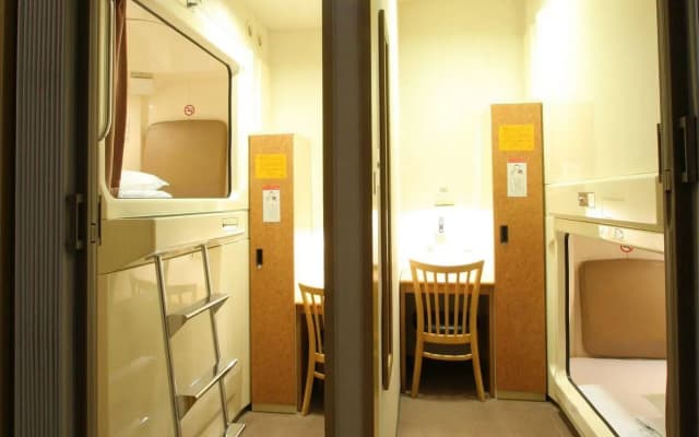 Capsule Inn Kamata - photo 5