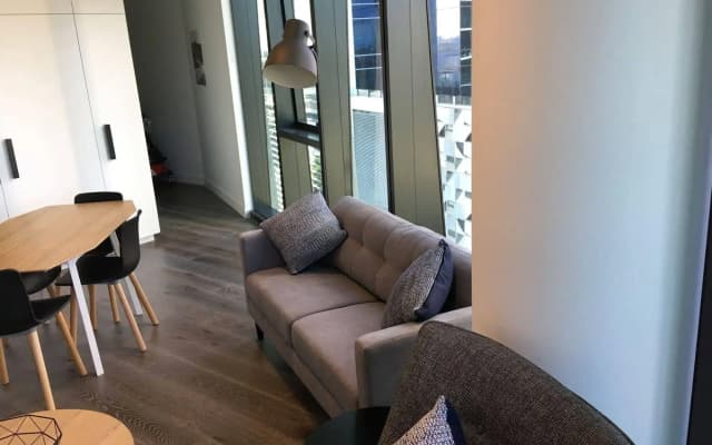 Docklands Select - photo 3