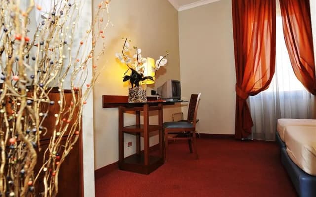 Hotel Executive - photo 5