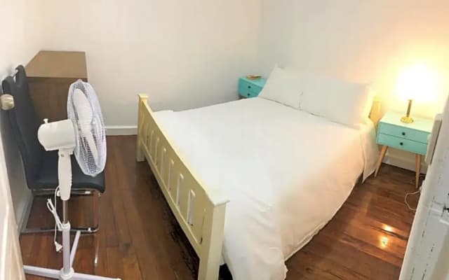 Low price clean linen and free stuff No. 2 - photo 2