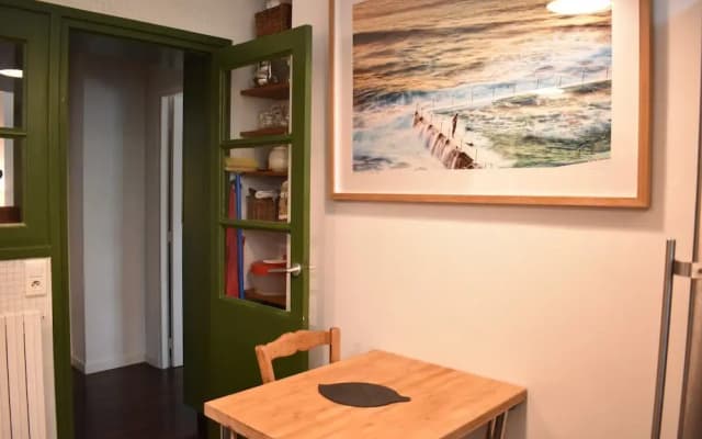 Spacious 3 Bedroom Apartment - photo 5
