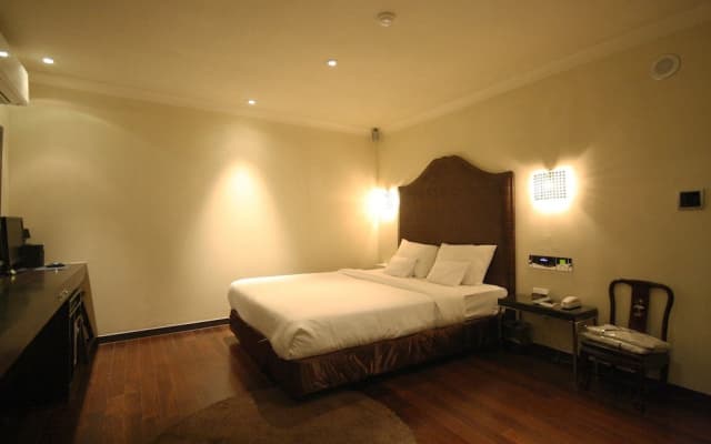 Hotel Lava Seocho - photo 5