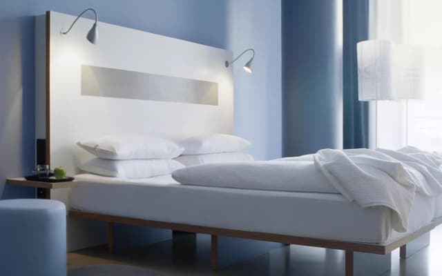 Hotel Ku'Damm 101 - photo 4