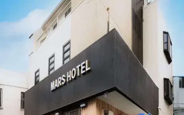 mars hotel - photo 5
