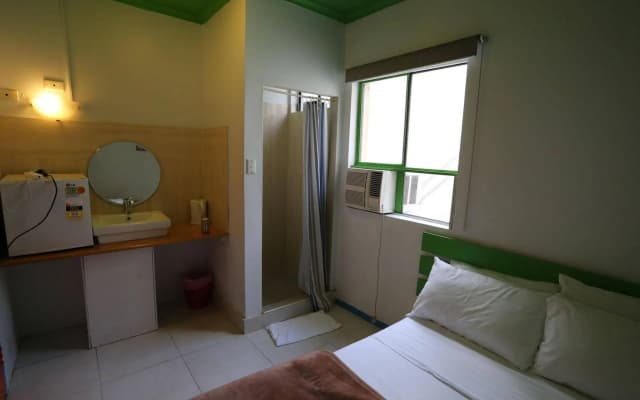 Central Perk Lodge - photo 3