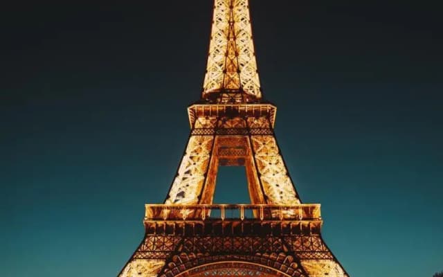 Superbe T3 Terrasse Coeur de Paris Historique - photo 5