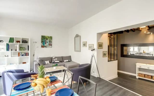 Saint Honore Apartment - photo 3