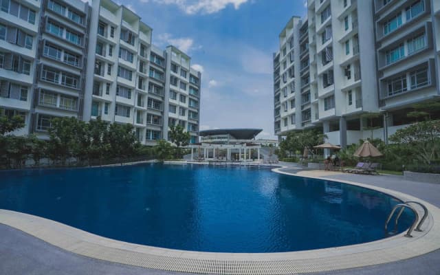 2BR FREE WiFi near Jusco Aeon Ikea Waterpark Tesco - photo 2