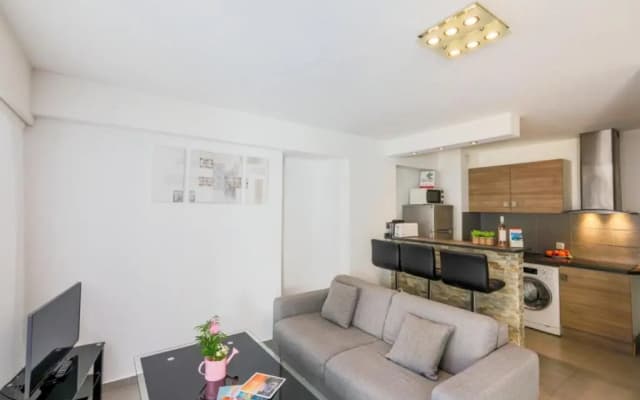 SUEDE 3 AP4209 By Riviera Holiday Homes - photo 2