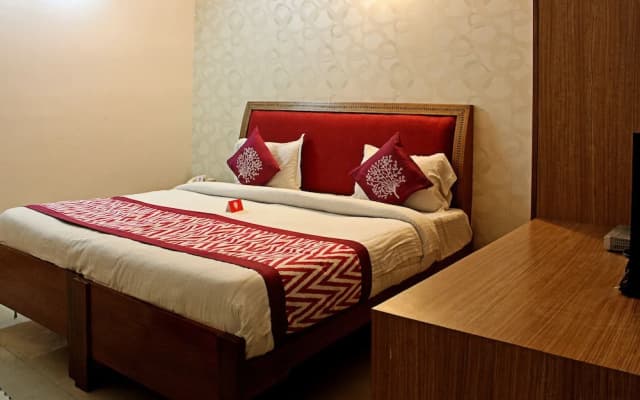Fabhotel Sunrise Villa - photo 4