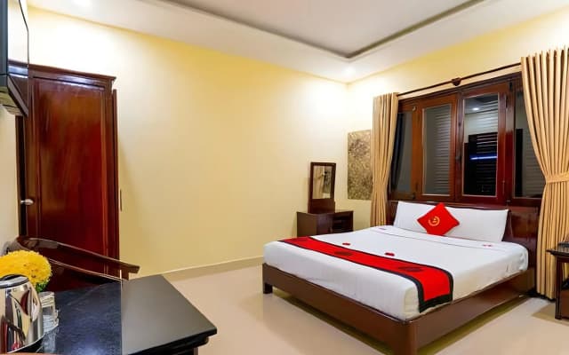 Golden River Hotel - photo 3