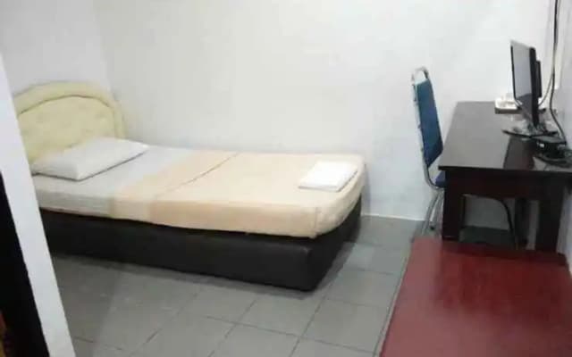 Pearl Hotel Semporna - photo 4