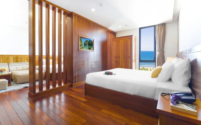Sunny Ocean Hotel & Spa - photo 4