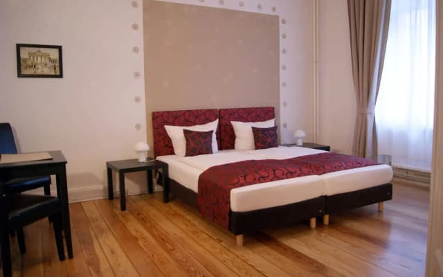 Hotel Pension Senta - photo 5