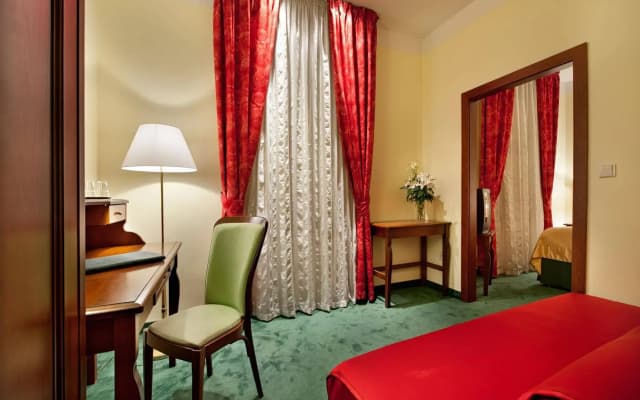 EA Hotel Jelení dvůr Prague Castle - photo 4
