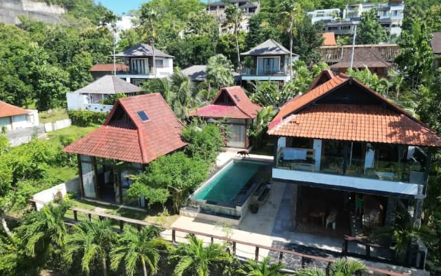 Ocean Bay Boutique Bungalows - photo 3