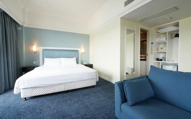 Warwick Hotel - photo 4
