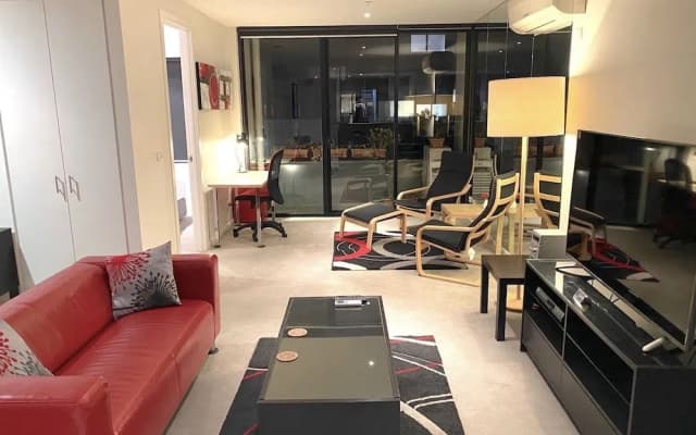 StayCentral - Spacious Seaviews - photo 3