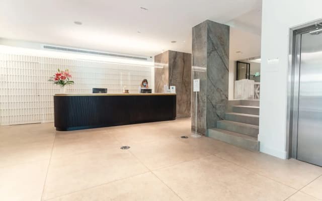 Athinais Hotel - photo 2