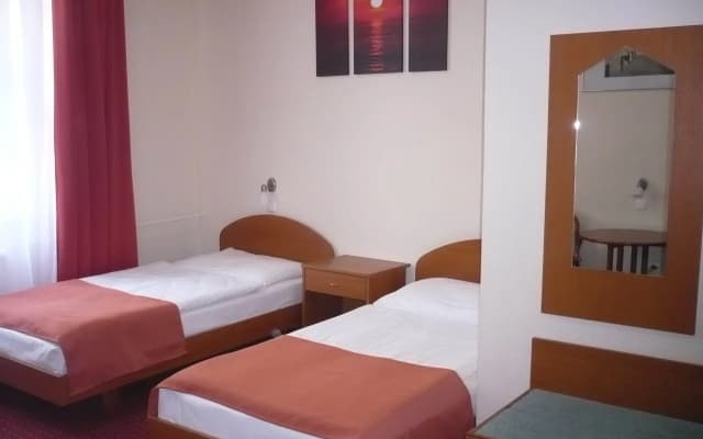 Hotel Ventura - photo 4