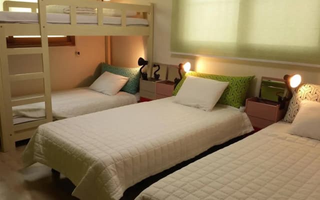 Hola Seoul Guesthouse - photo 2