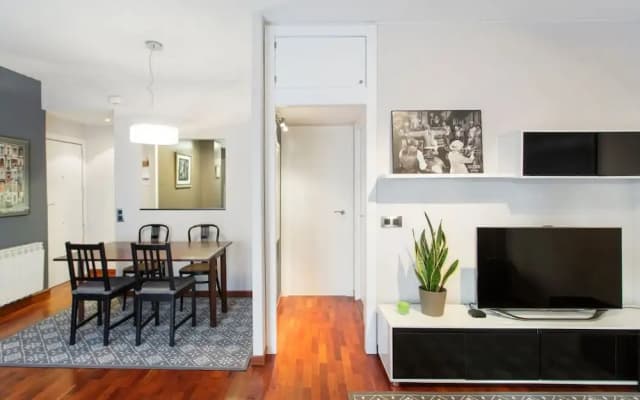Centric Apartment Fira - photo 3