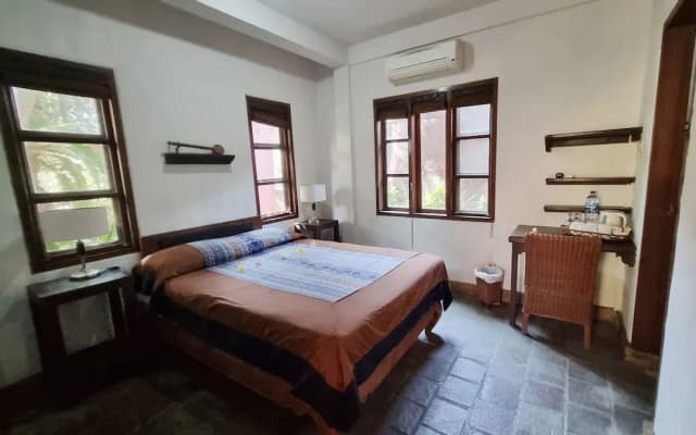 Flash Back Bungalow - photo 2