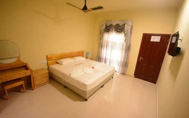 Sunrise Inn - photo 4