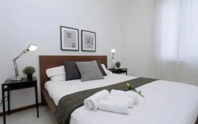 Central San Lorenzo Apartment - photo 3