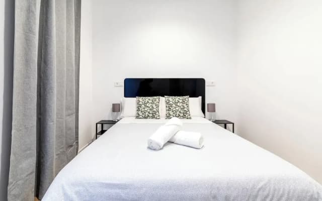 AYZ Princesa - Auto check-in property - photo 4