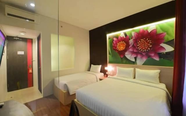 D'Hotel Jakarta - photo 5