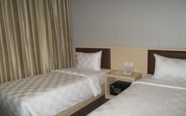 Hotel 88 Fatmawati Jakarta by WH - photo 3