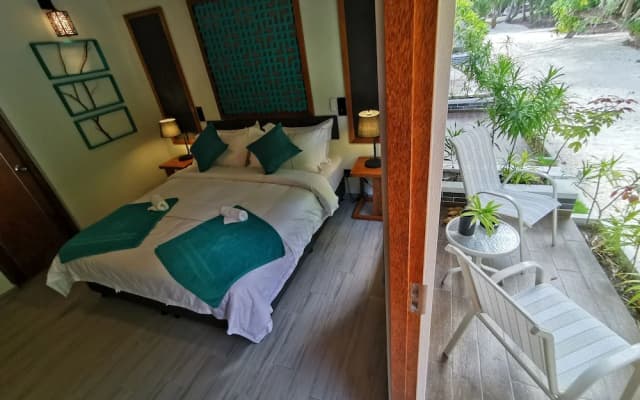 Village Hideaways & Spas - photo 5