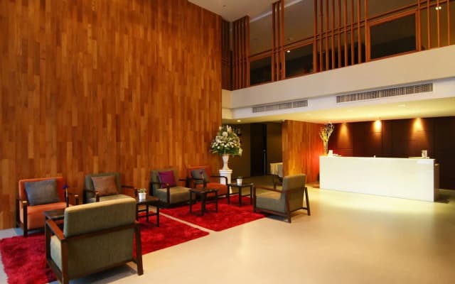 Page 10 Hotel - photo 2
