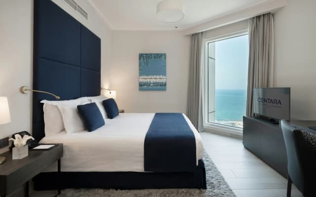 Centara West Bay Hotel & Residences Doha - photo 4