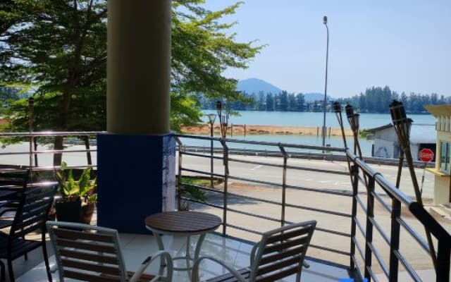Seaview Suite @ Marina Heights by Jomy Homestay - photo 3