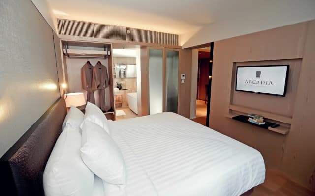 Arcadia Suites Bangkok - photo 3