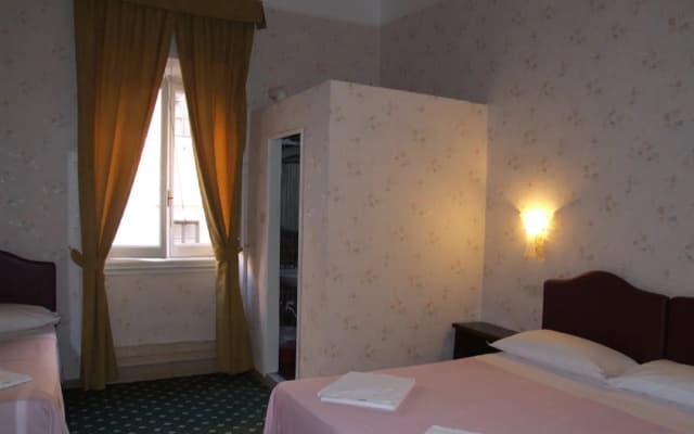 Texas Hotel - photo 5