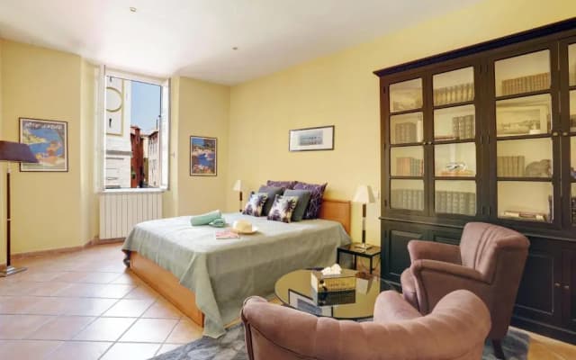 Fontaine - Charming Provencal, Clim, 6 Guest, Old Town Nice - photo 2