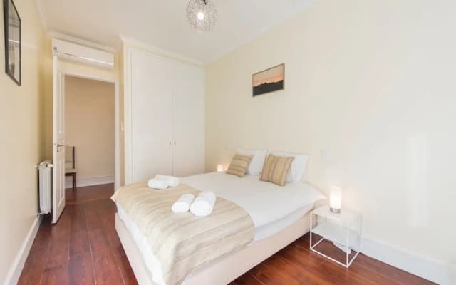 Spacious Graça River View Apartment - photo 2