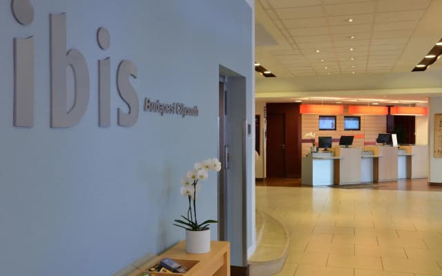 ibis Budapest Citysouth - photo 2