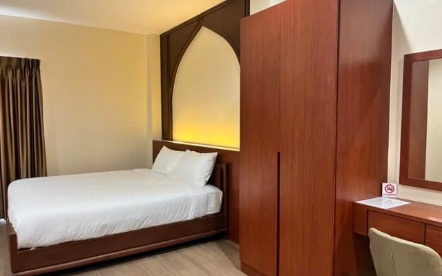 Anwari Hotel - photo 3