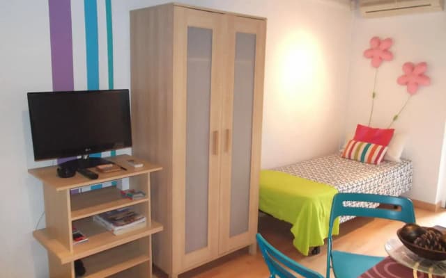Penthouse Center Town Apartment - photo 2