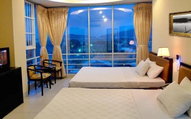 Dong Hung Hotel - photo 4