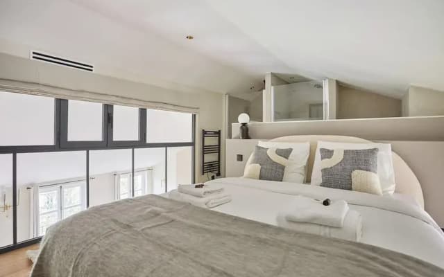 Amazing Apartment Le Marais Center of Paris - photo 3