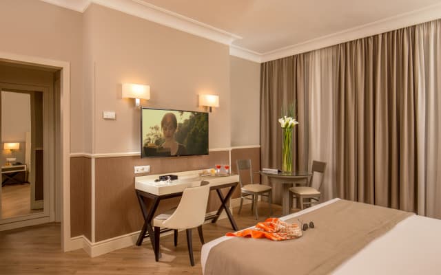 Hotel Ludovisi Palace - photo 4