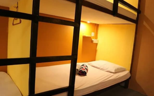 EB2 Hostel - photo 4