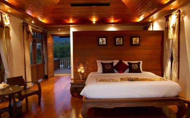 Baan Phulay Luxury Beachfront Villa - photo 3